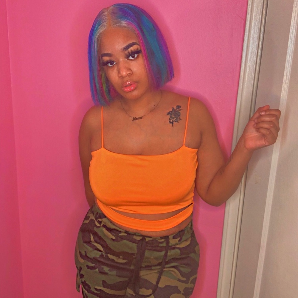 Cut out crop top